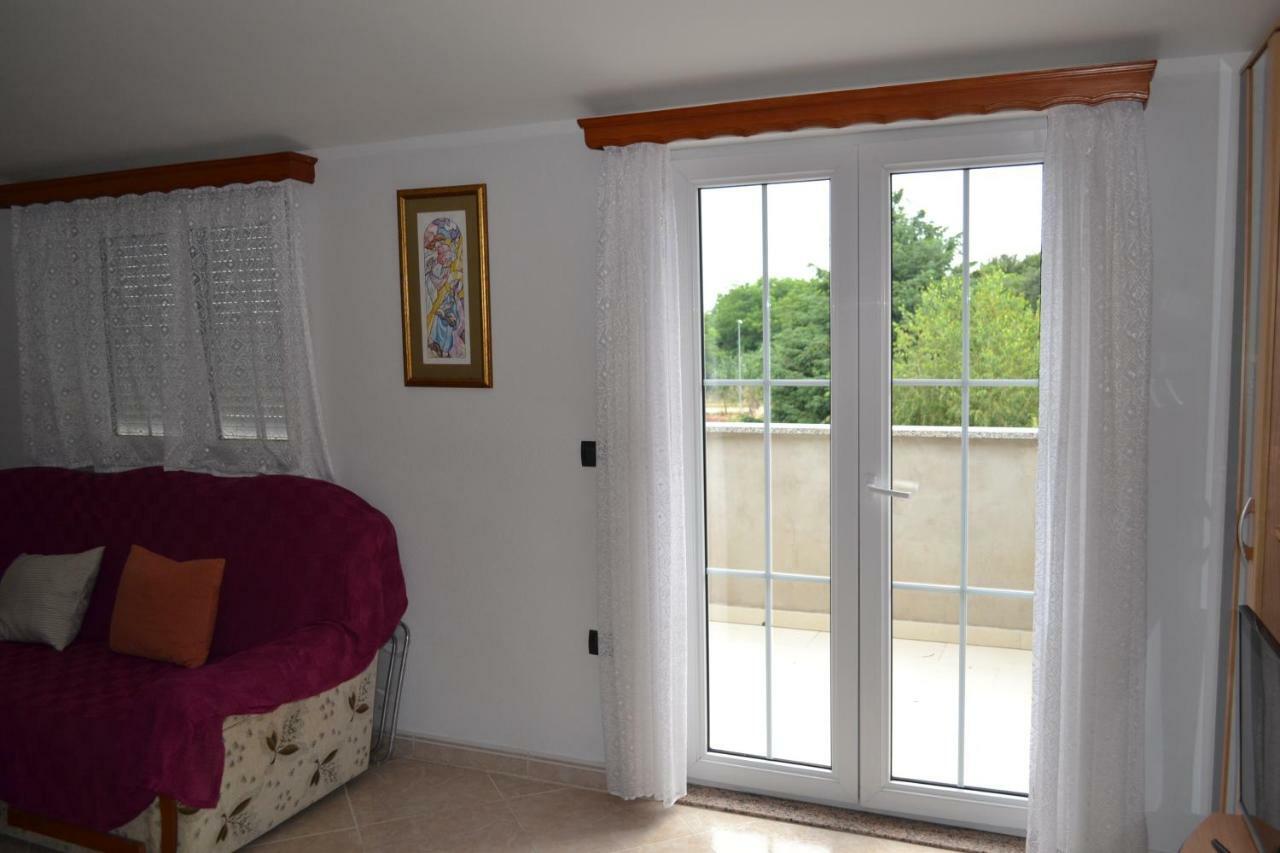 Apartman Ika Umag Exteriér fotografie