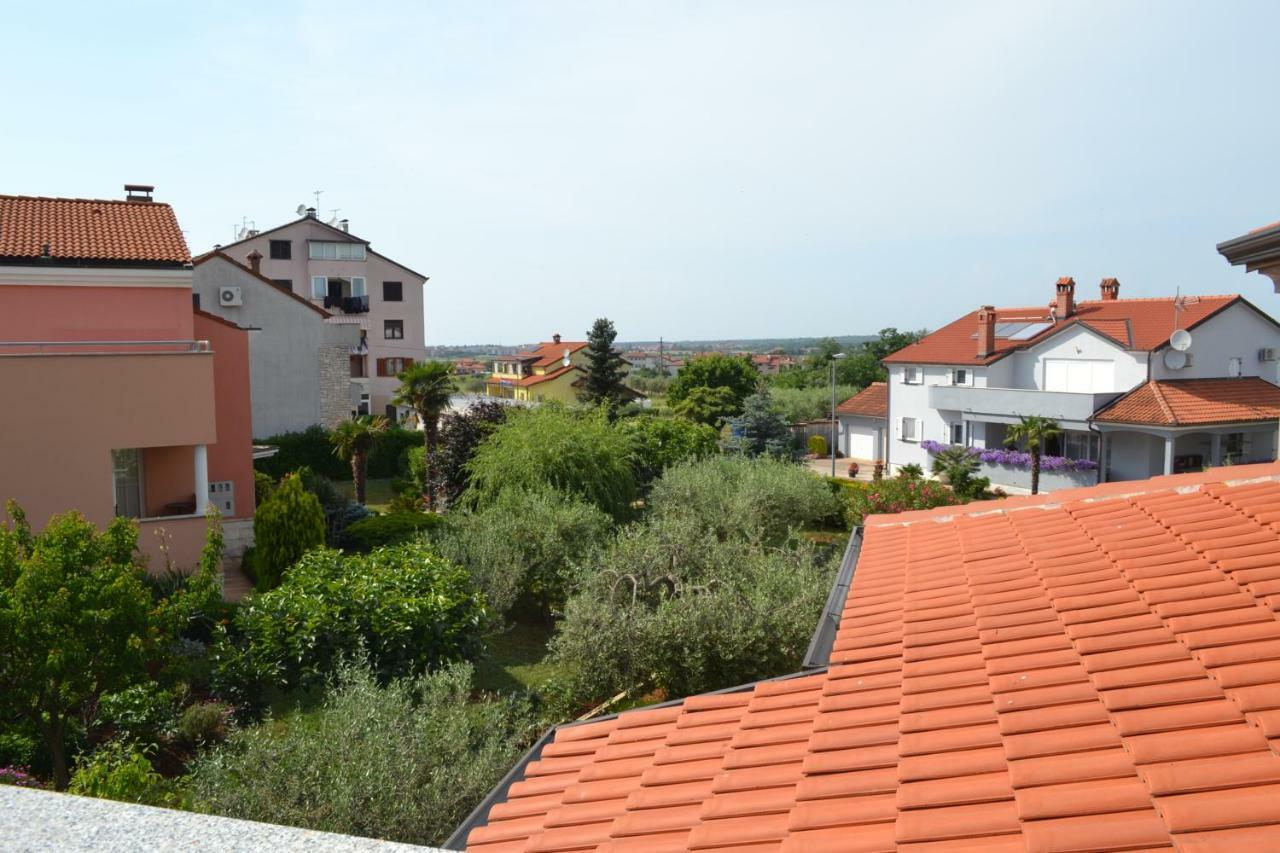 Apartman Ika Umag Exteriér fotografie